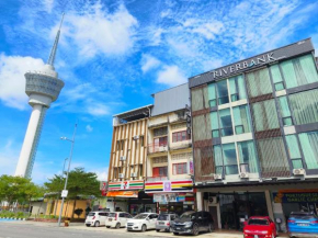 The Riverbank Hotel By MRVJ Business